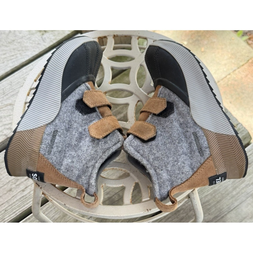 SOREL Kids Out N About Classic Waterproof Boots Grey Brown Felt Suede Size 13 - Picture 3 of 16